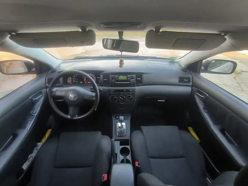 Toyota Corolla, 2005