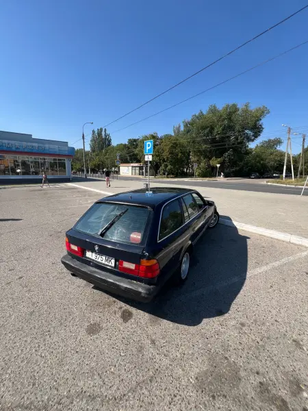BMW 5 Series, 1993