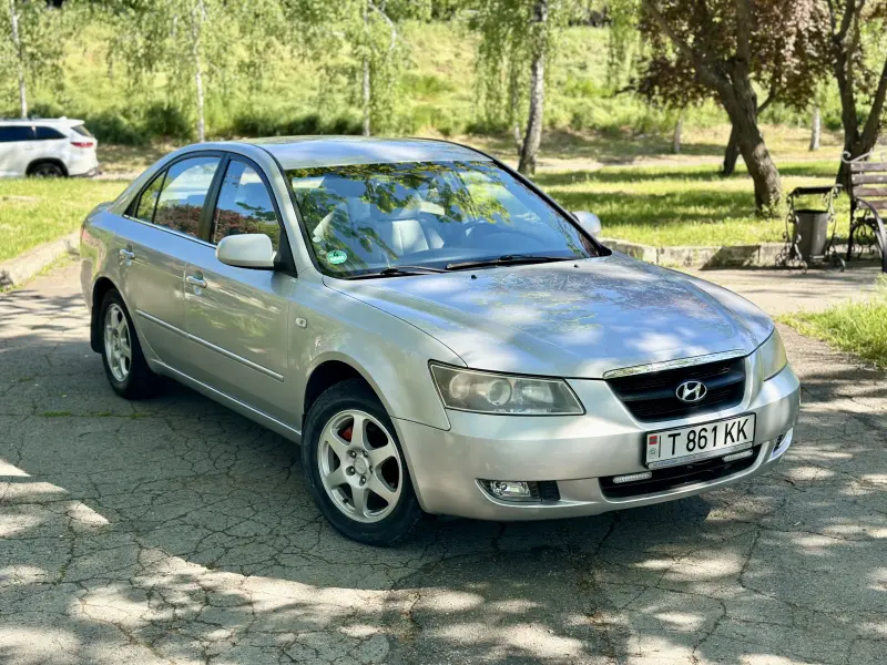 Hyundai Sonata, 2005