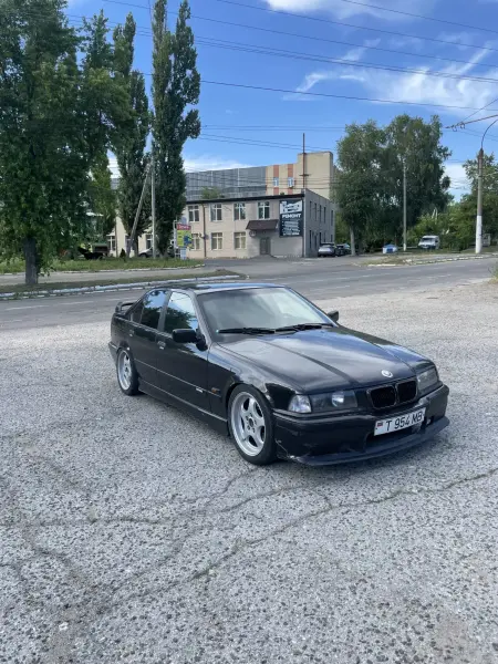 BMW 3 Series, 1994
