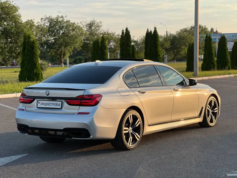 BMW 7 Series, 2016