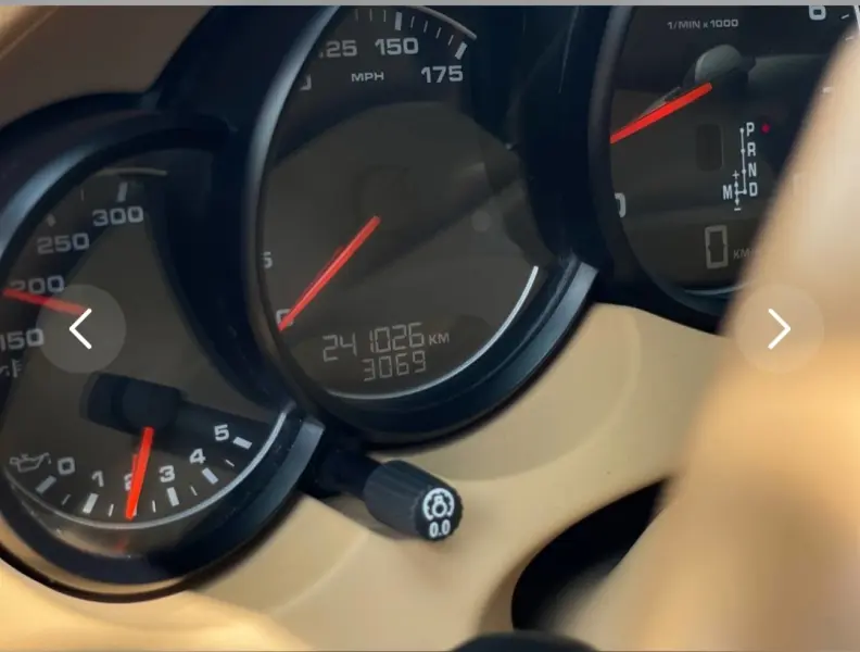 Porsche Cayenne, 2011