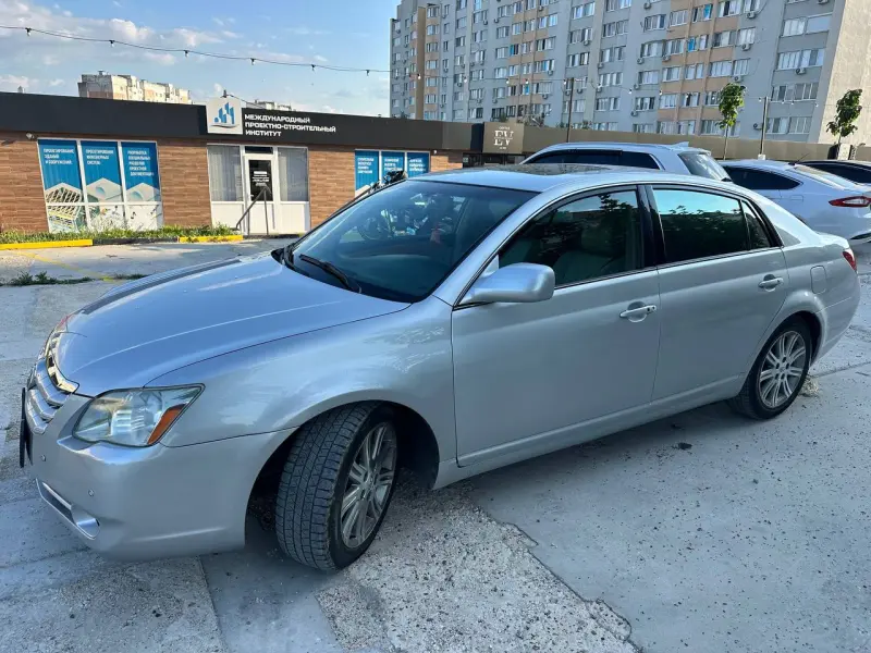 Toyota Avalon, 2007