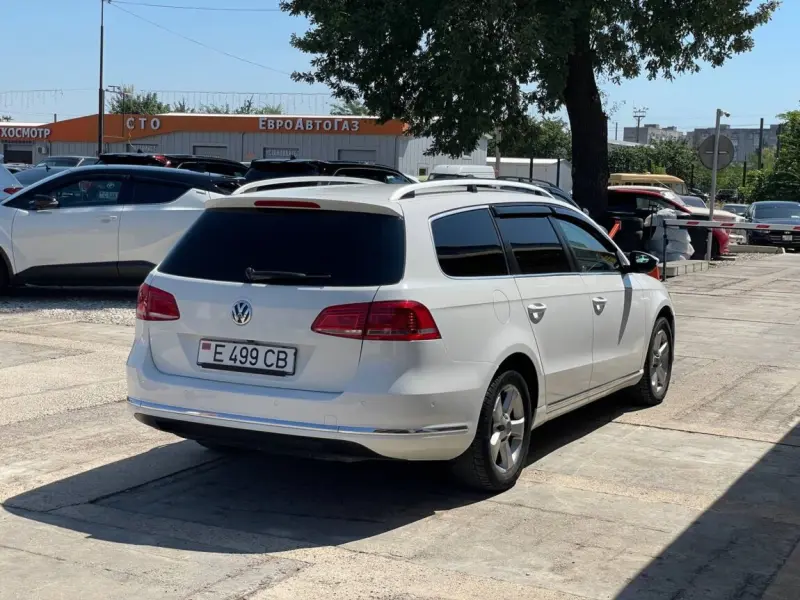 Volkswagen Passat, 2013