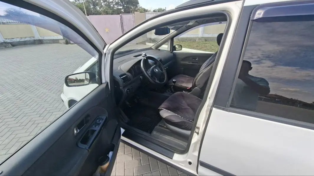Volkswagen Sharan, 2008