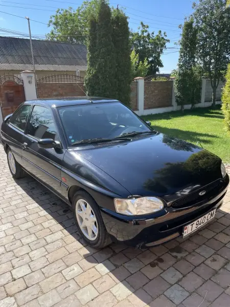 Ford Escort, 1998