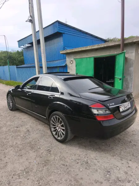 Mercedes-Benz S-Class, 2007