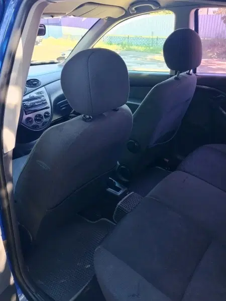 Ford Focus, 2003