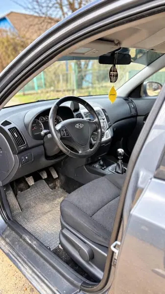 Toyota Corolla, 2011