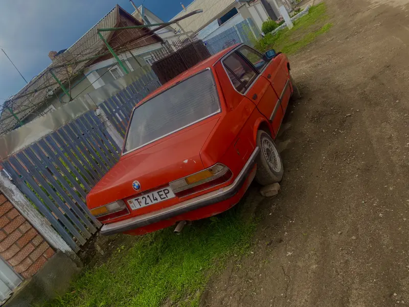 BMW 5 Series, 1982