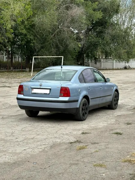 Volkswagen Passat, 1999