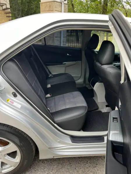 Toyota Camry, 2012