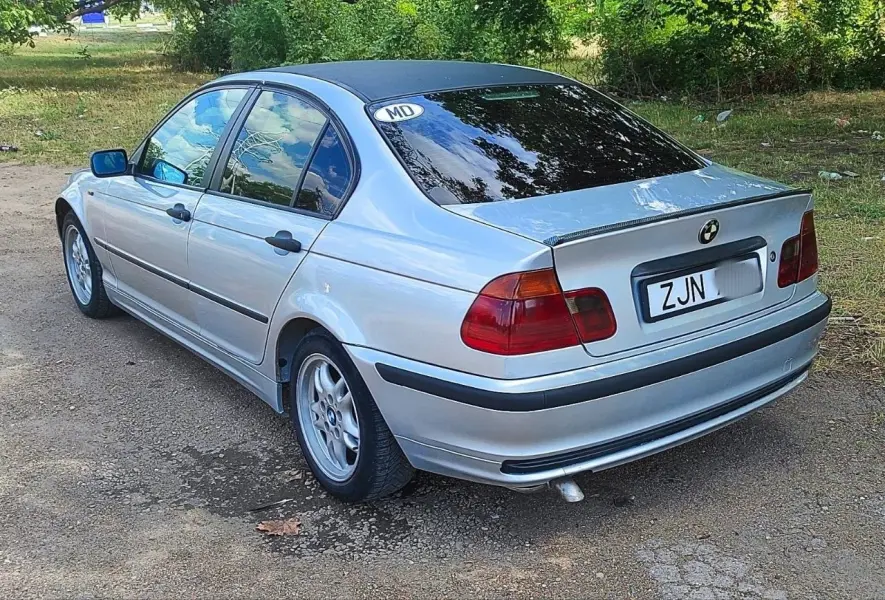 BMW 3 Series, 2001