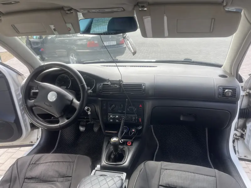 Volkswagen Passat, 2005