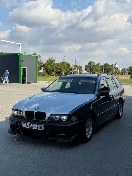 BMW 5 Series, 1999