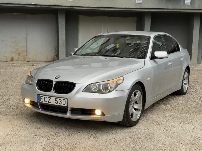 BMW 5 Series, 2005