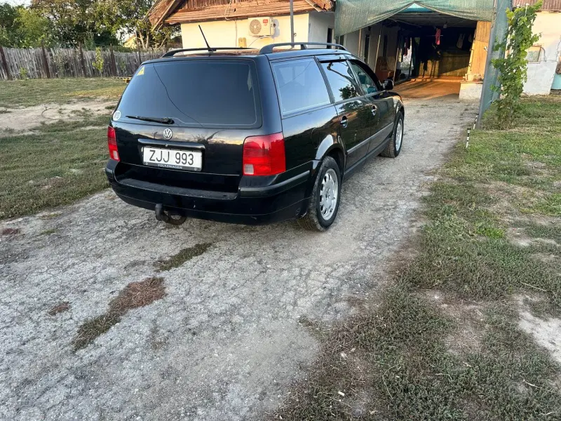 Volkswagen Passat, 2000