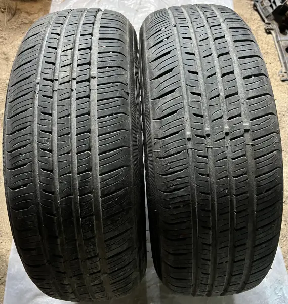Продам резину 195/65/15
