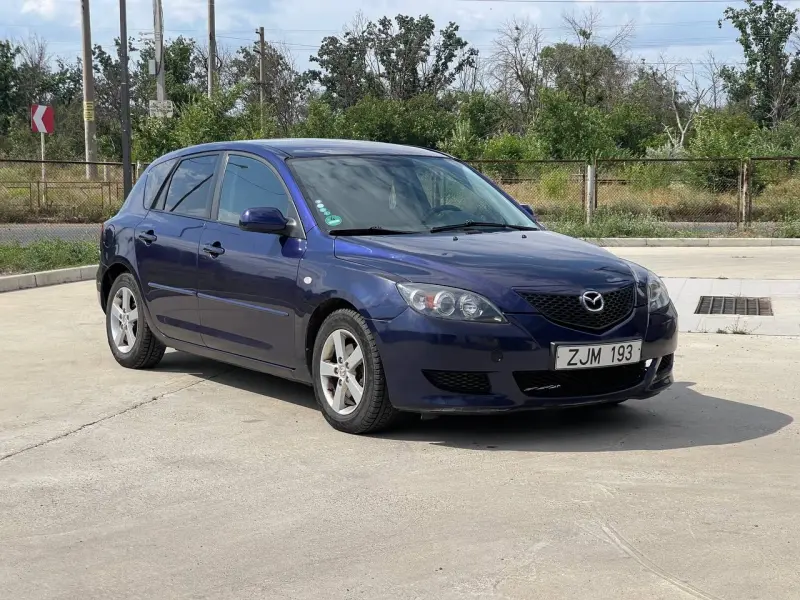 Mazda 323, 2005