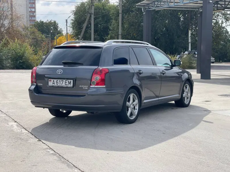 Toyota Avensis, 2008