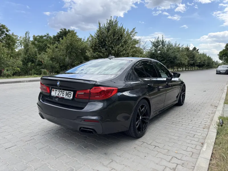 BMW 5 Series, 2018