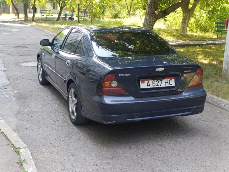 Chevrolet Evanda, 2005