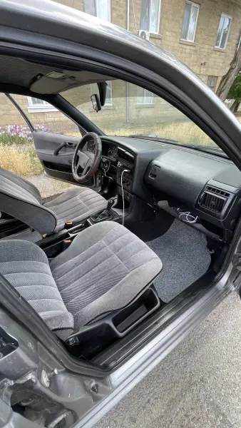 Volkswagen Passat, 1992