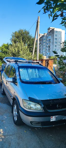 Opel Zafira, 2002