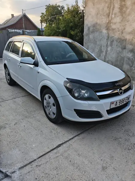 Opel Astra, 2007
