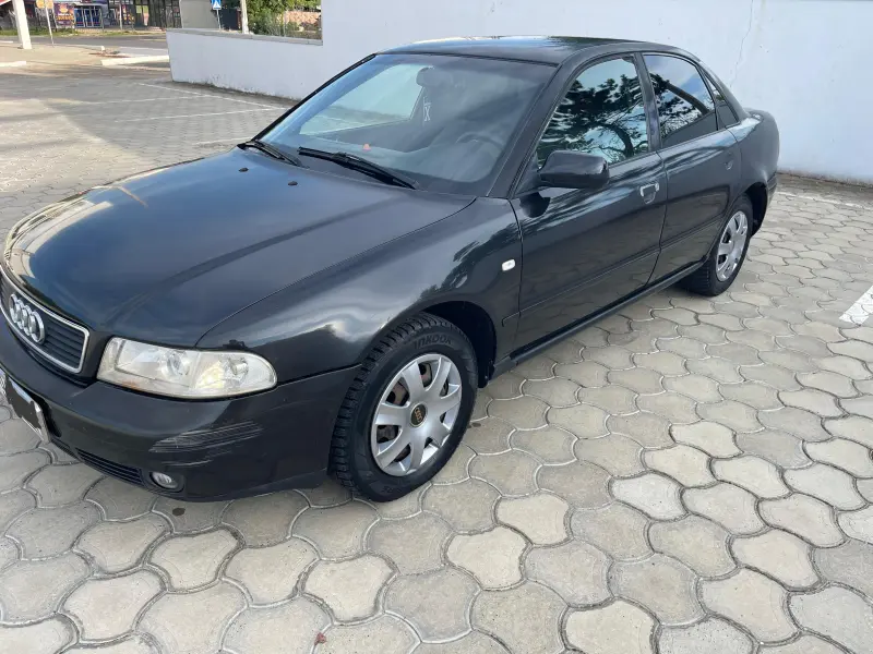 Audi A4, 1999