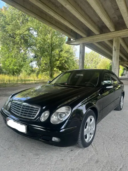 Mercedes-Benz E-Class, 2003