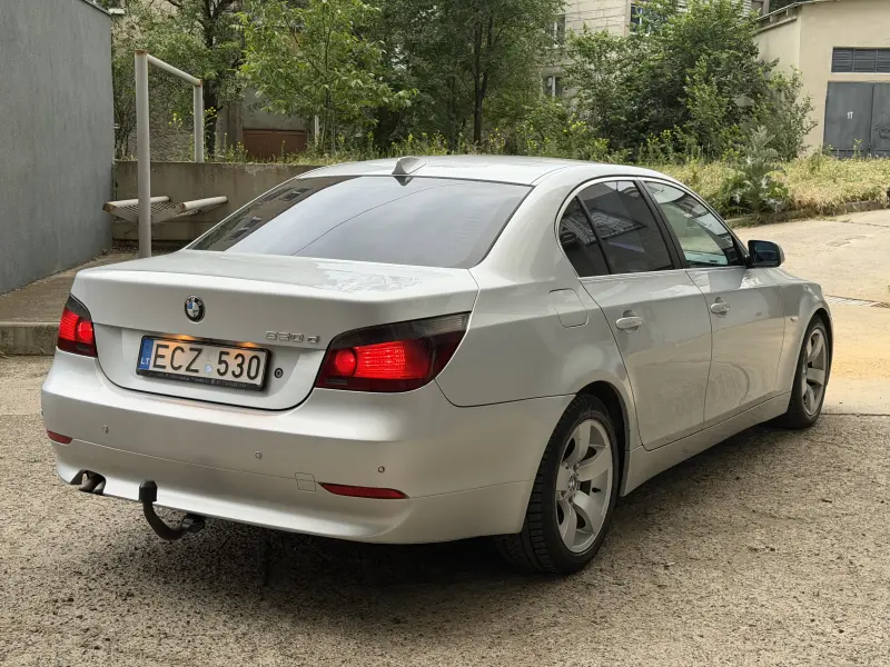 BMW 5 Series, 2005