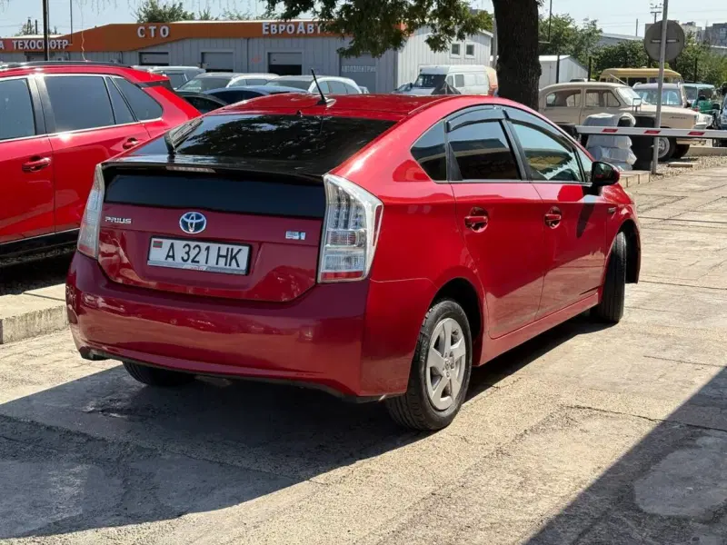 Toyota Prius, 2010