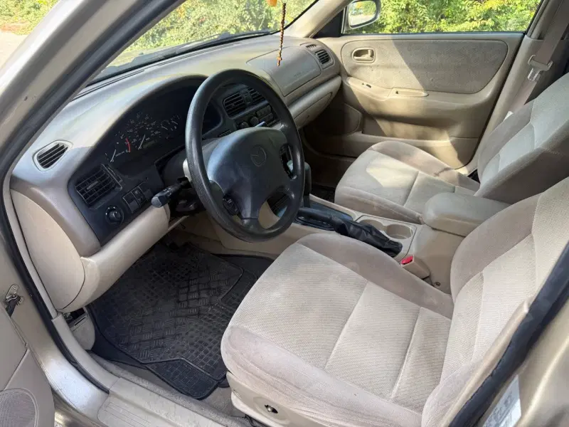 Mazda 626, 1998