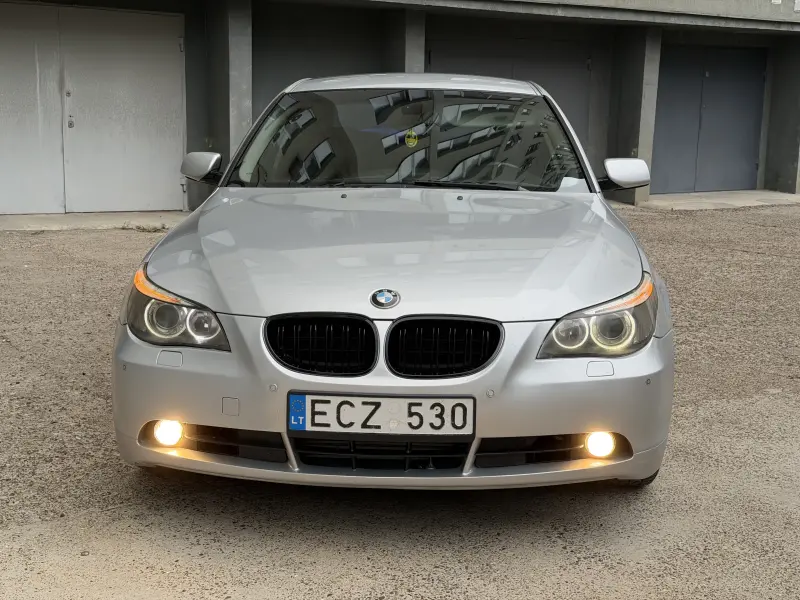 BMW 5 Series, 2005
