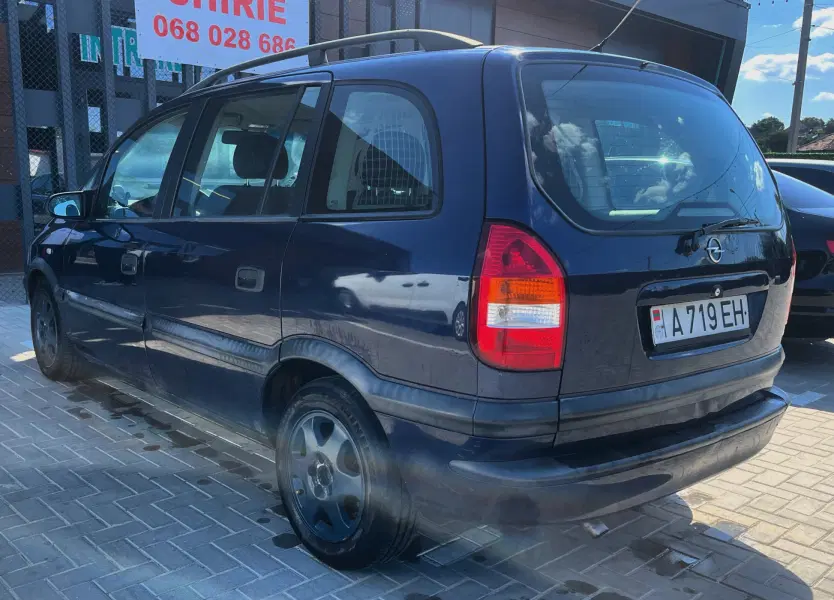 Opel Zafira, 1999