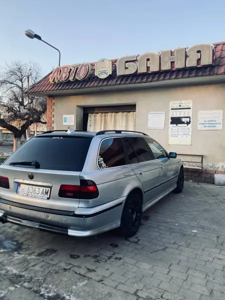 BMW 5 Series, 1999