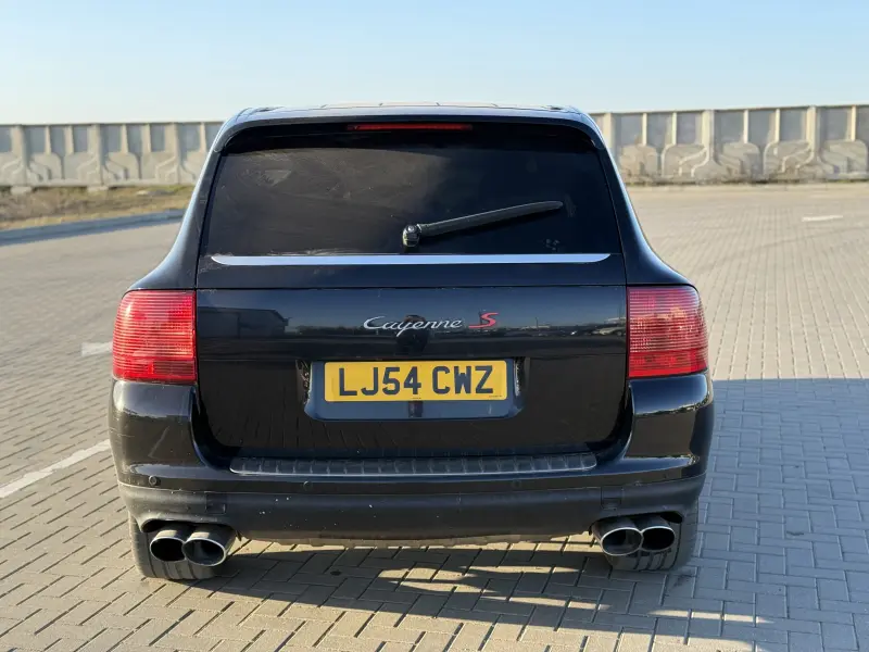 Porsche Cayenne, 2005