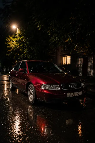 Audi A4, 1998