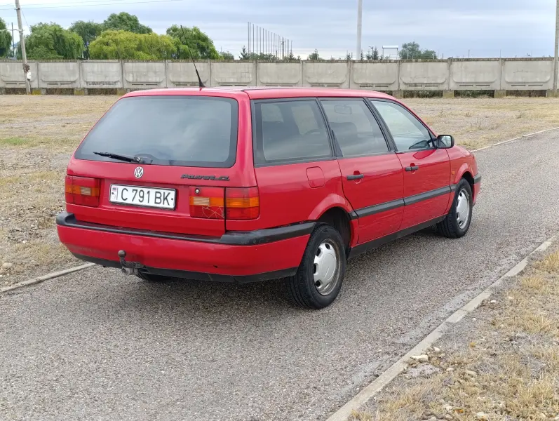 Volkswagen Passat, 1994