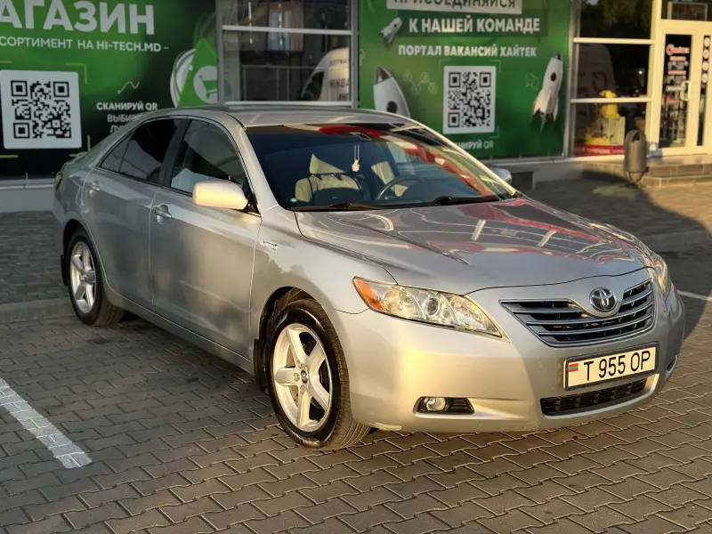 Toyota Camry, 2009