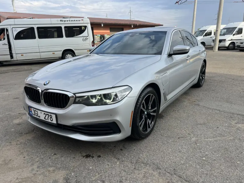 BMW 5 Series, 2019