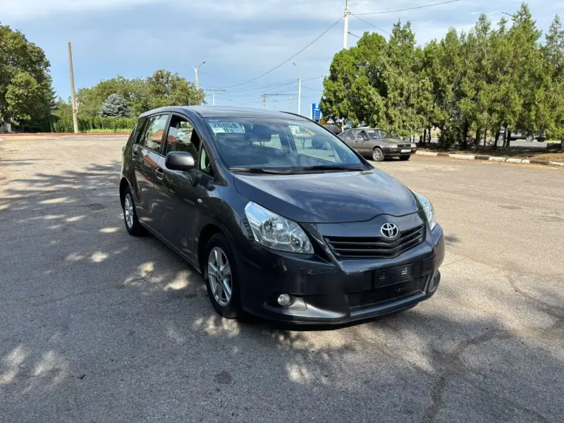 Toyota Corolla Verso, 2010