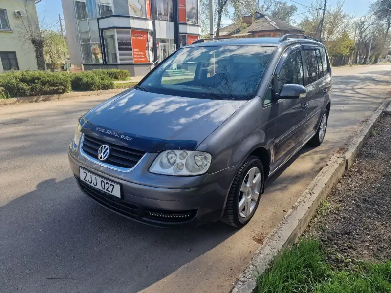 Volkswagen Touran, 2007