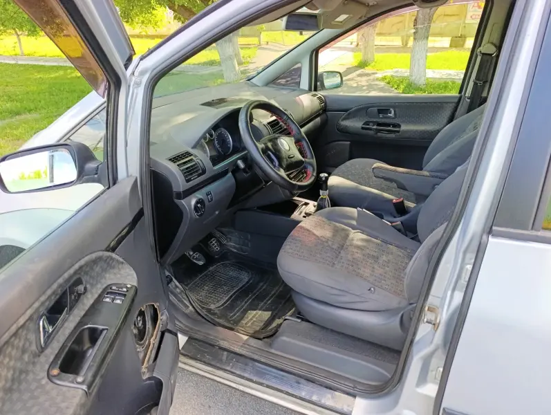 Volkswagen Sharan, 2003