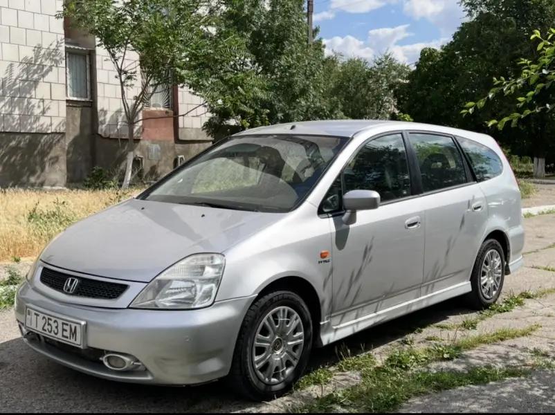 Honda Stream, 2002