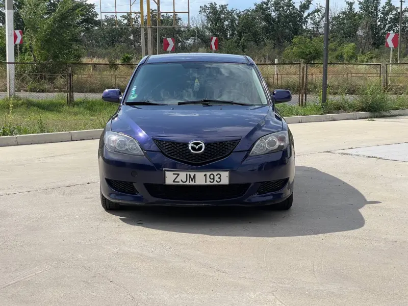 Mazda 323, 2005