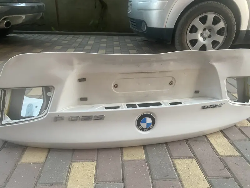Крышка багажника