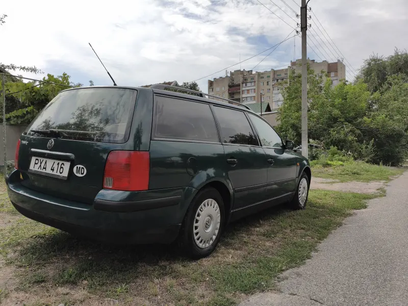 Volkswagen Passat, 2000