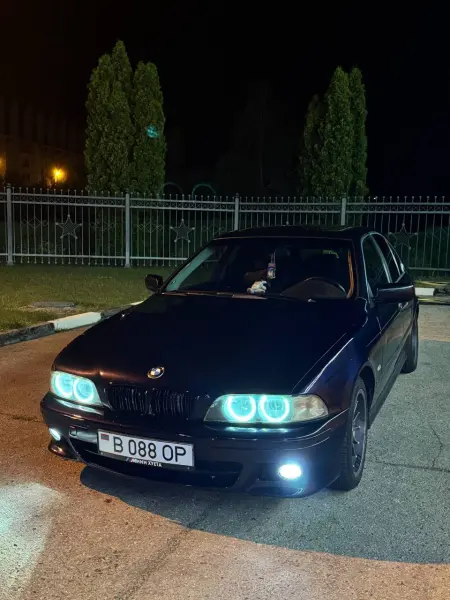 BMW 5 Series, 2000